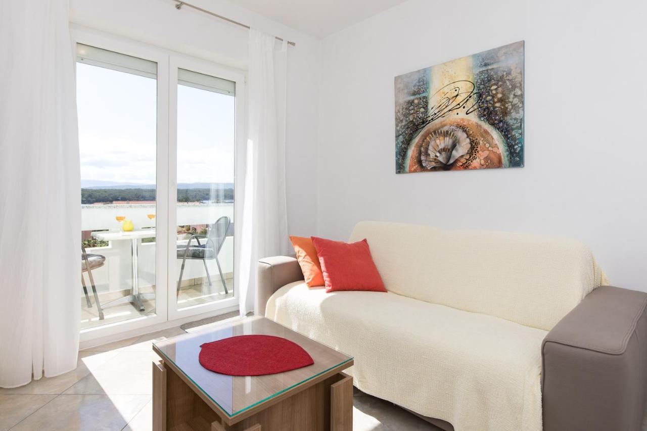 Apartmani Alma Punat Exterior foto